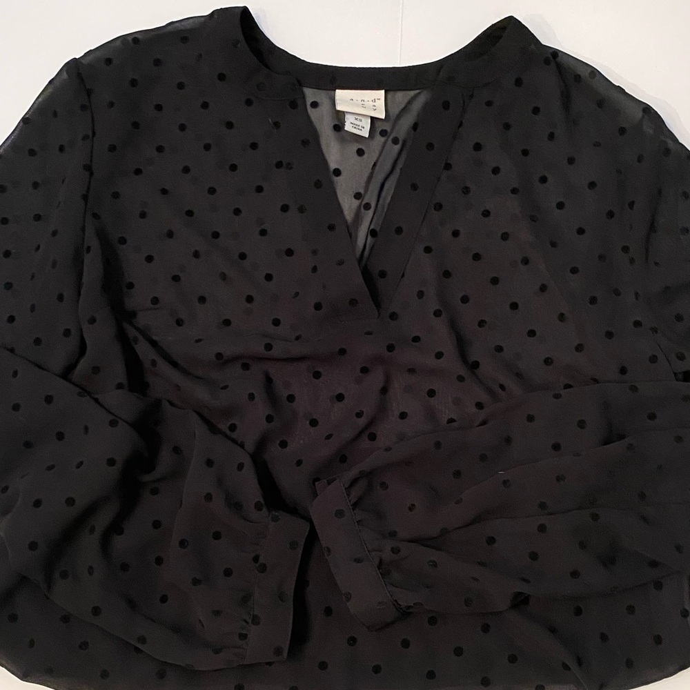 Black blouse. Size small.